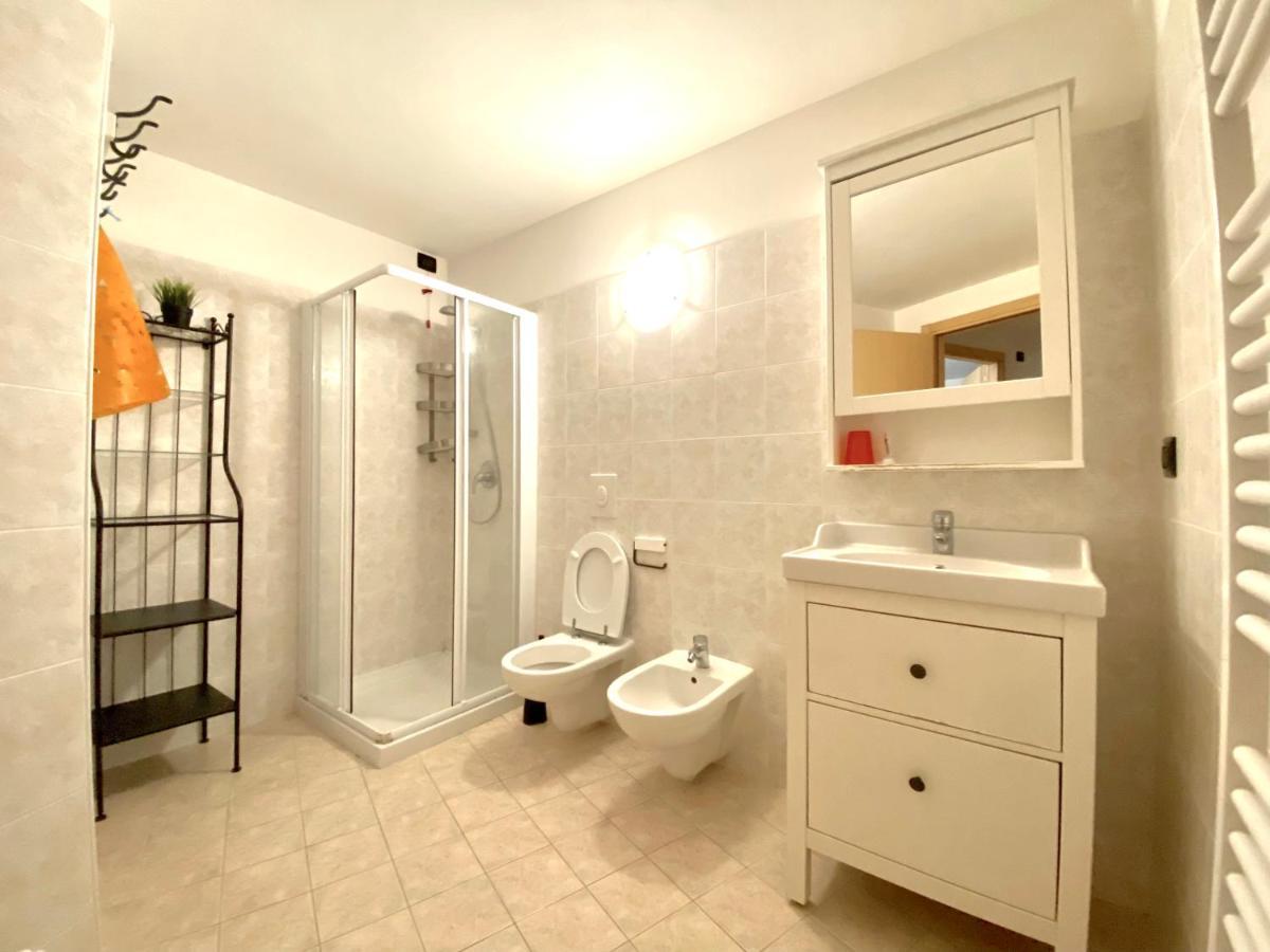 Family Fun Apartment Mezzegra Extérieur photo
